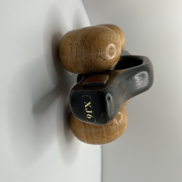 Wooden Jaguar toy car - Picture 3 of 5